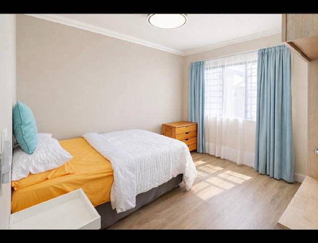 3 BEDROOM SECTIONAL TITLE FOR SALE IN MONTANA